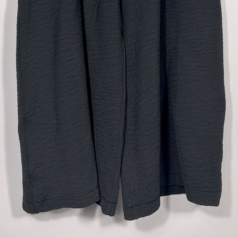 LULULEMON Can You Feel The Pleat Crop Moonwalk Size 4 - Picture 10 of 13